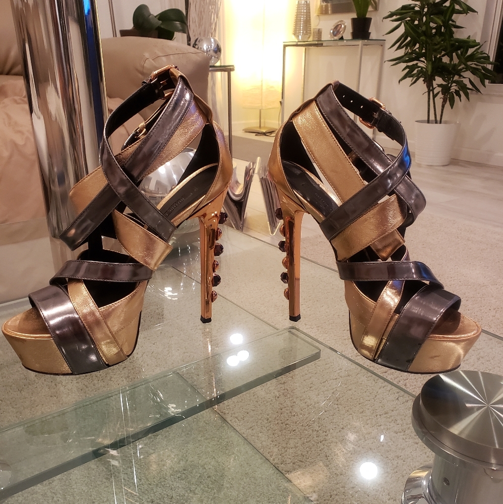 Ruthie Davis Gunmetal-Rose gold metallic platforms